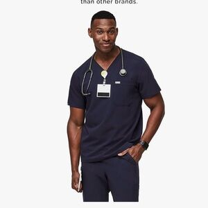 FIGS•Men’s Navy Blue• Scrub Top• Large